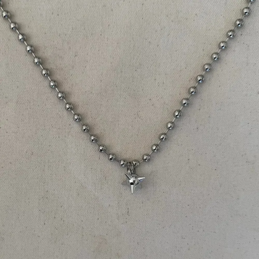 y2k 2000s silver bead pendant barbed ball pendant chain necklace
